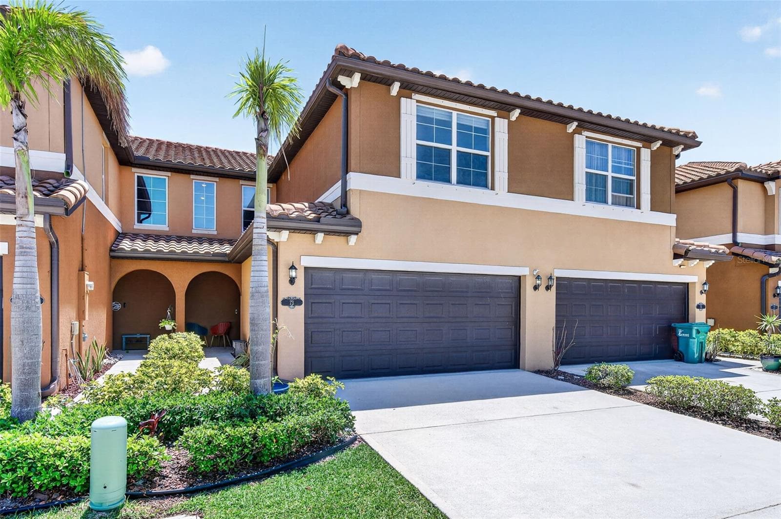73 Montecito Dr, FL