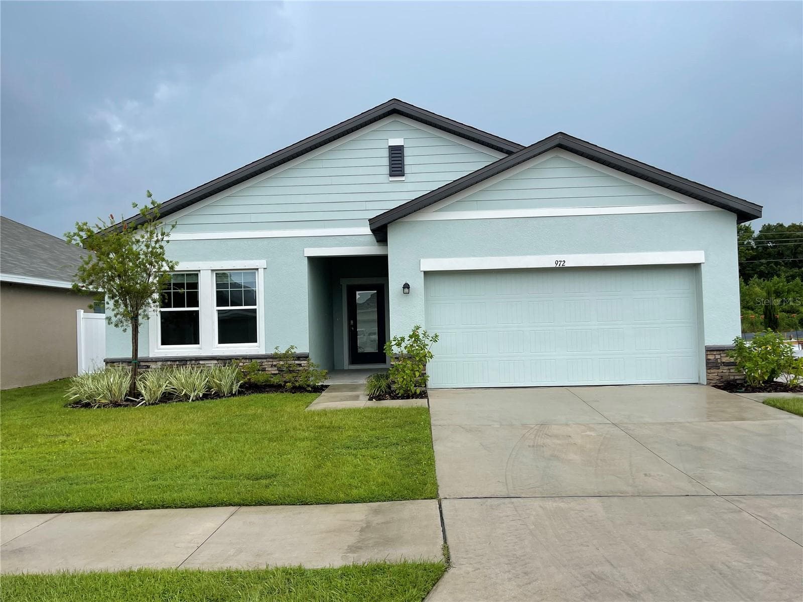 972 Ocean Spray Dr, FL