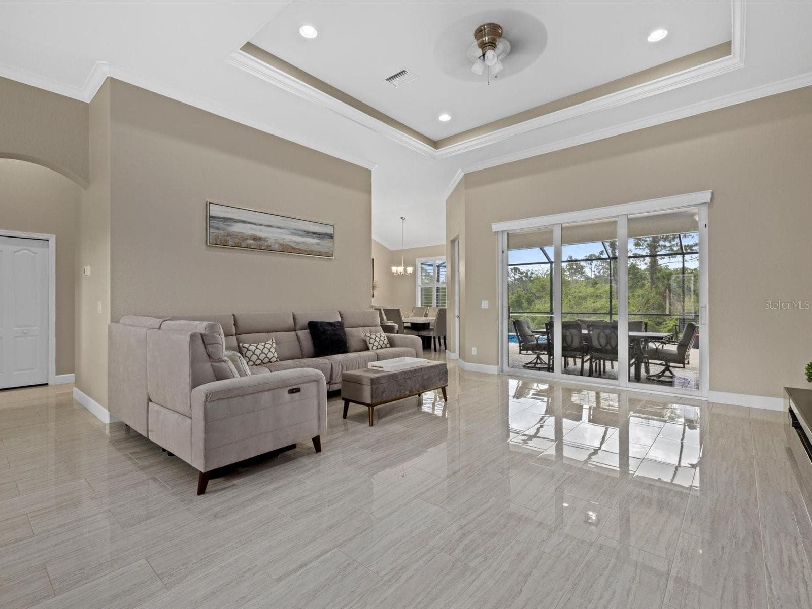 340 Mccabe St, FL