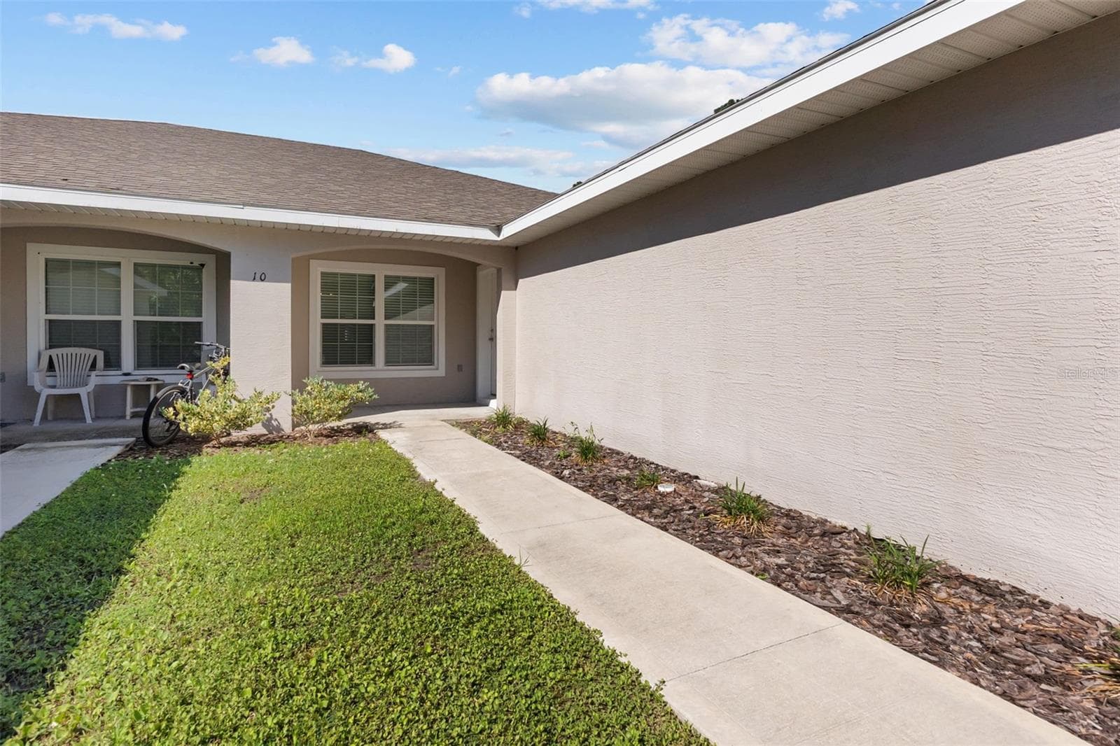10 Pontiac Ln #A And B, FL
