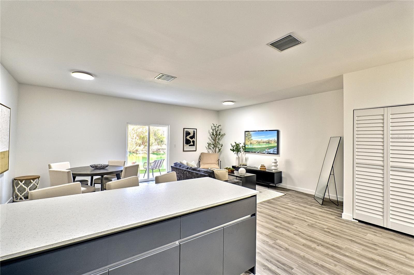 1593 Nw 29th Rd #5, FL