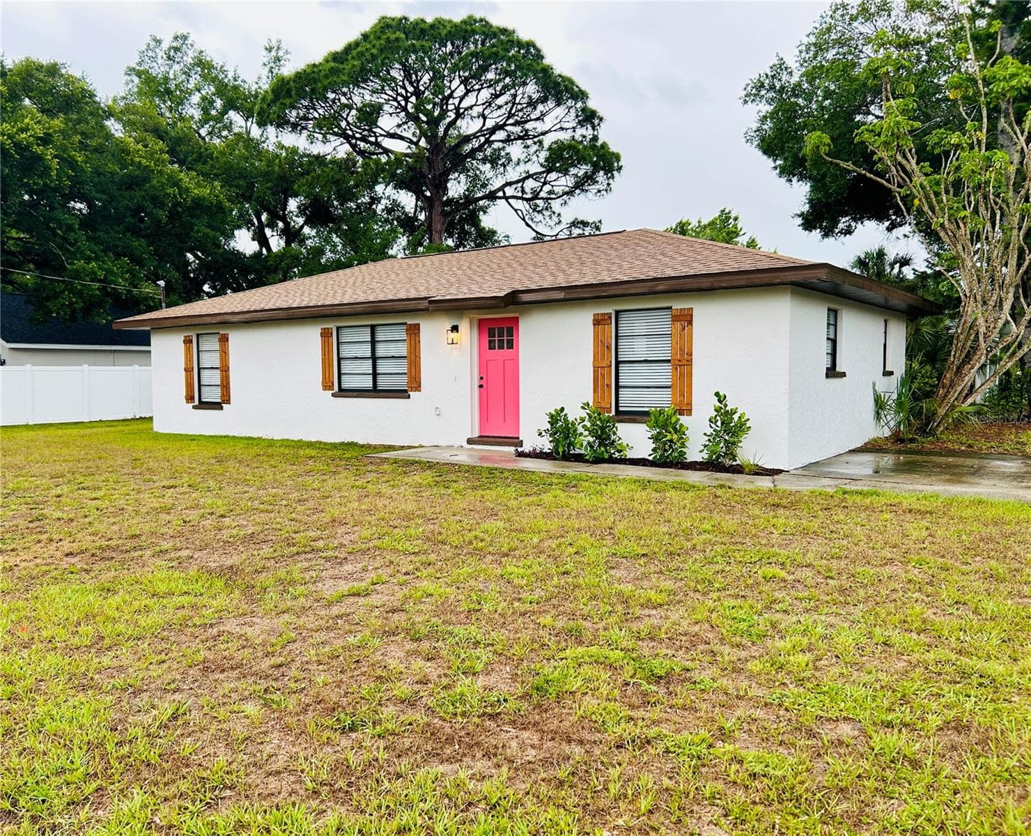 3805 11th Ave W, FL