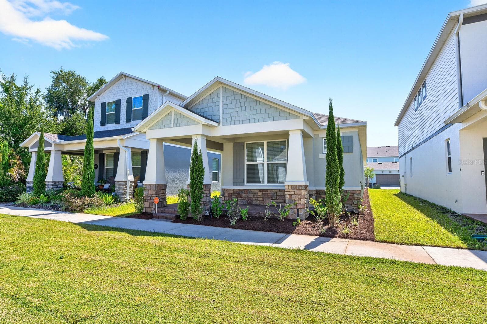 606 Dogfish Ln, FL