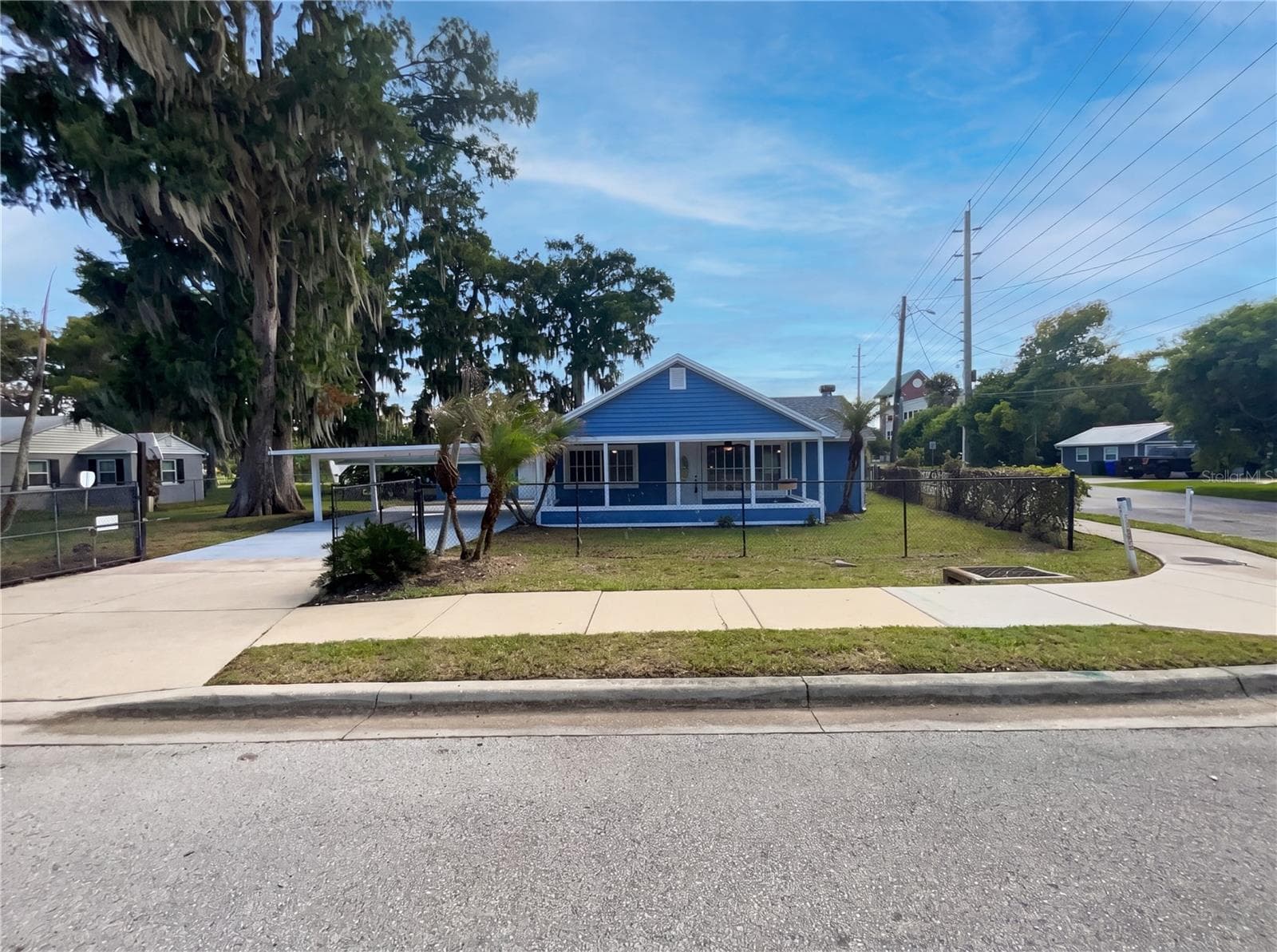 302 E Drury Ave, FL