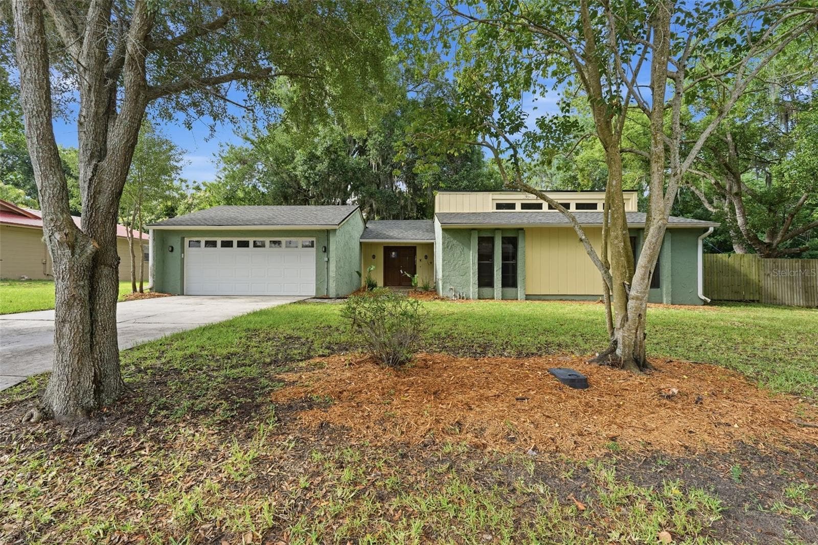 1211 Fairfax S, FL