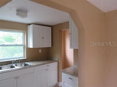 320 Dummitt Ave #B, FL
