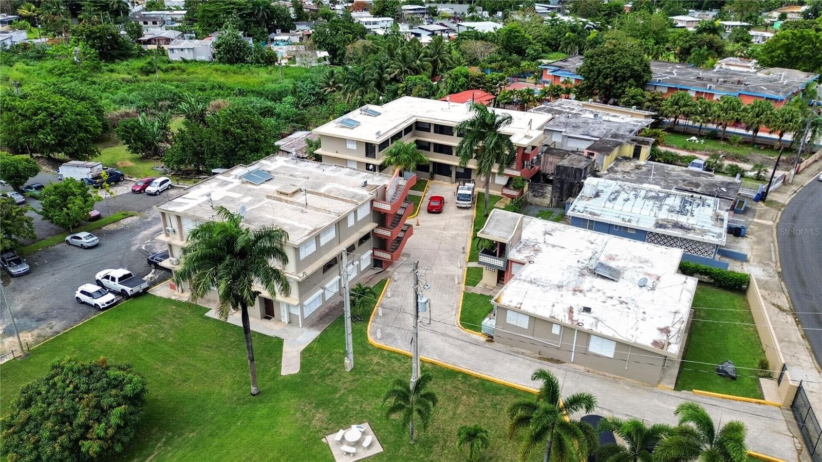 120 Bo Hato Tejas, Calle Pajaros, PR