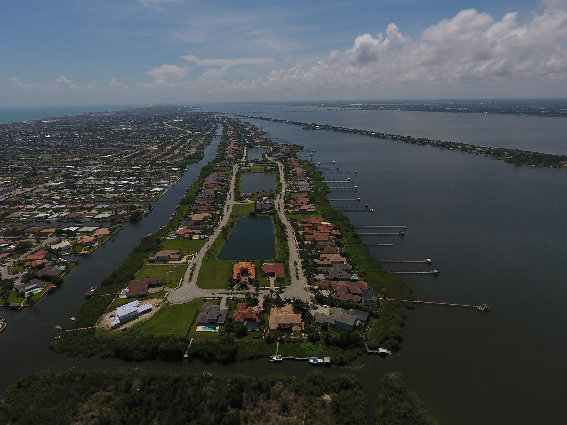 Aerial of Lake Tibet-Butler and surrounding homes