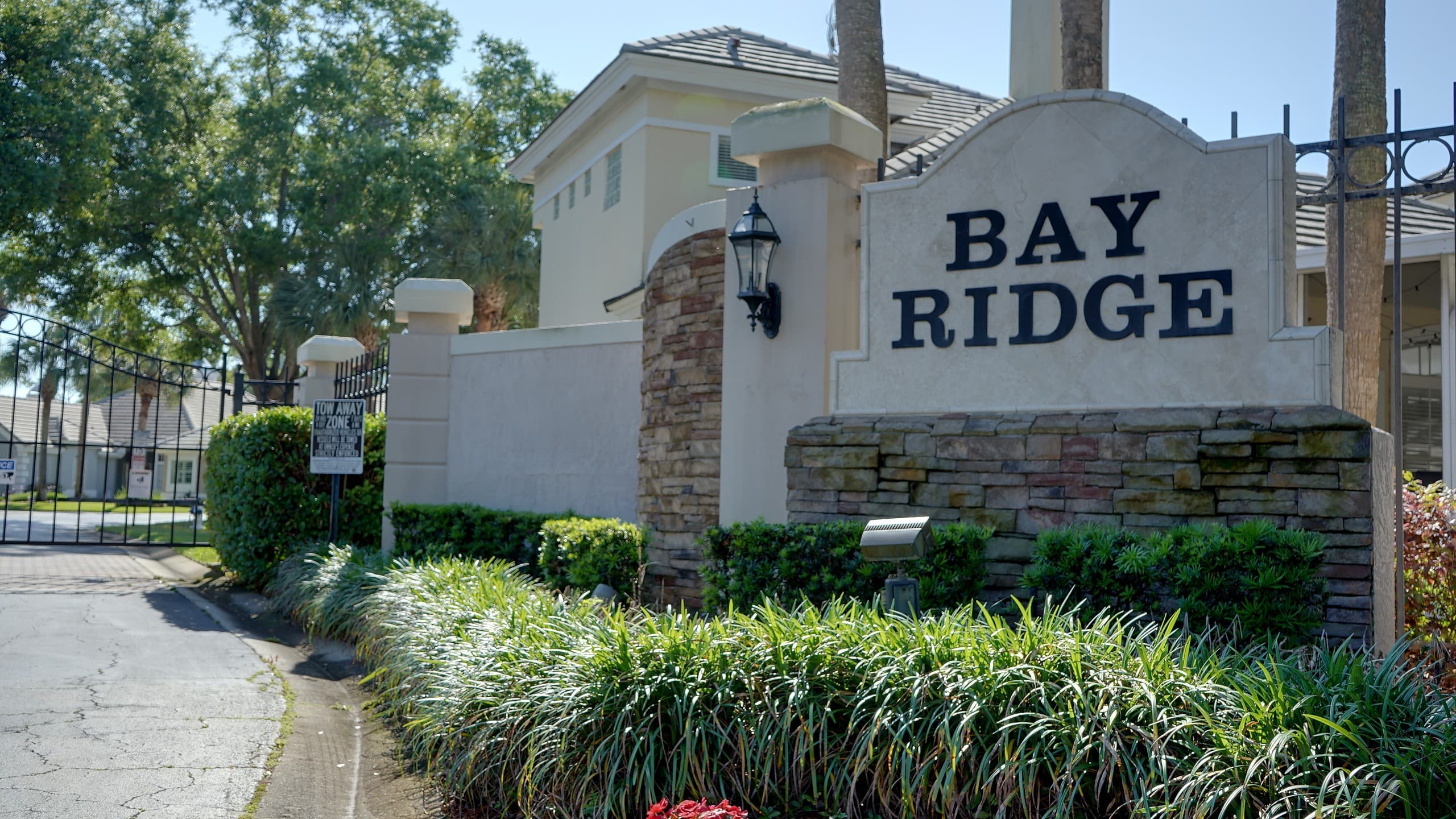 Entrance sign at Bay Ridge in Dr. Phillips, FL