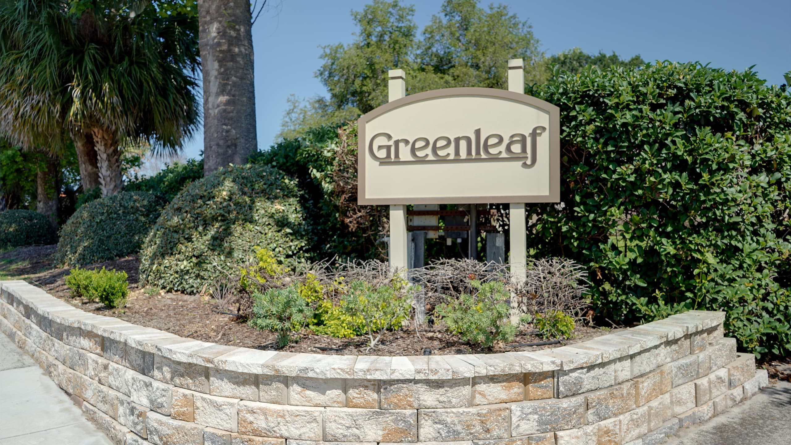 Entrance sign at Greenleaf in Dr. Phillips, FL