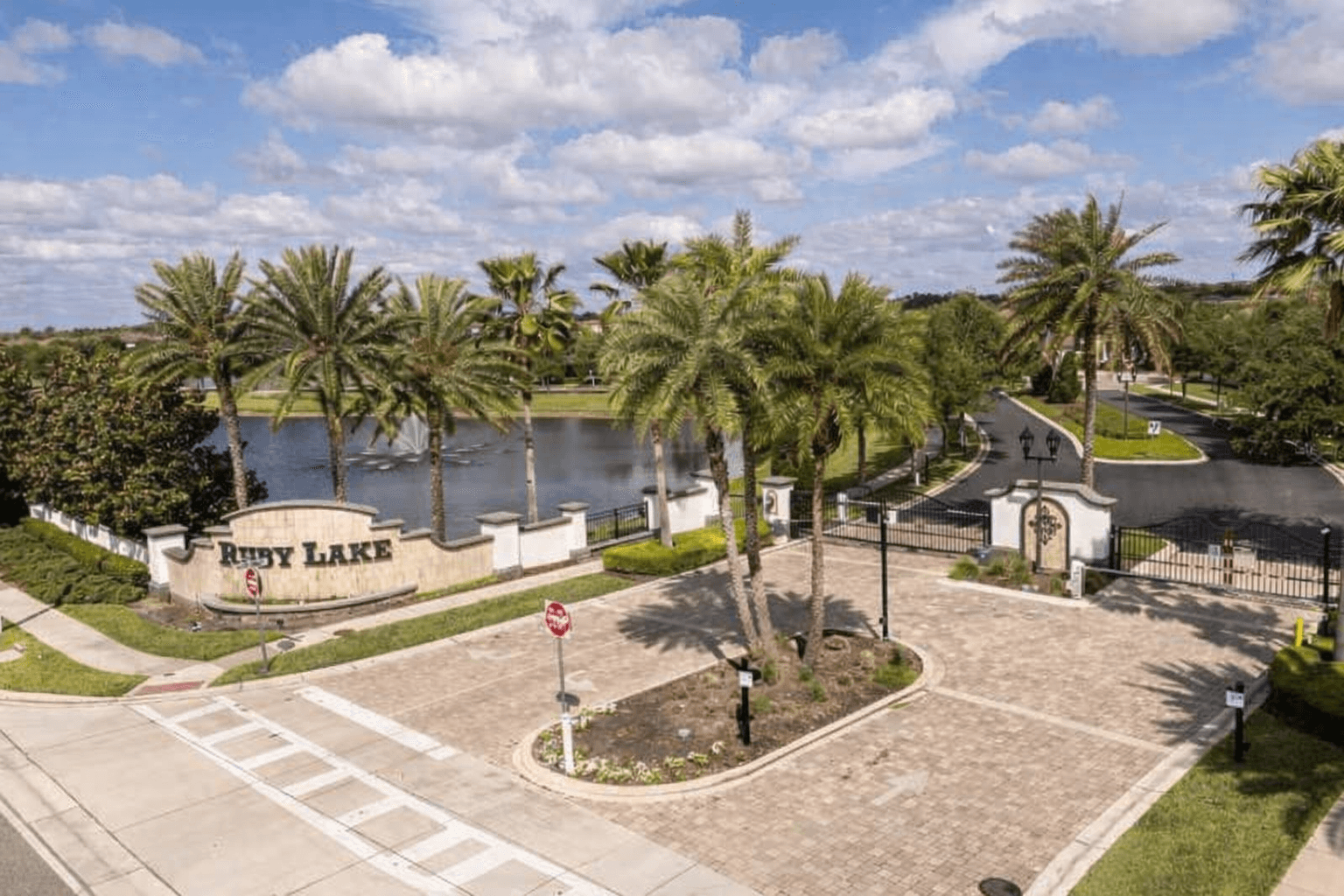 Ruby Lake gated community entrance, Dr. Phillips Orlando