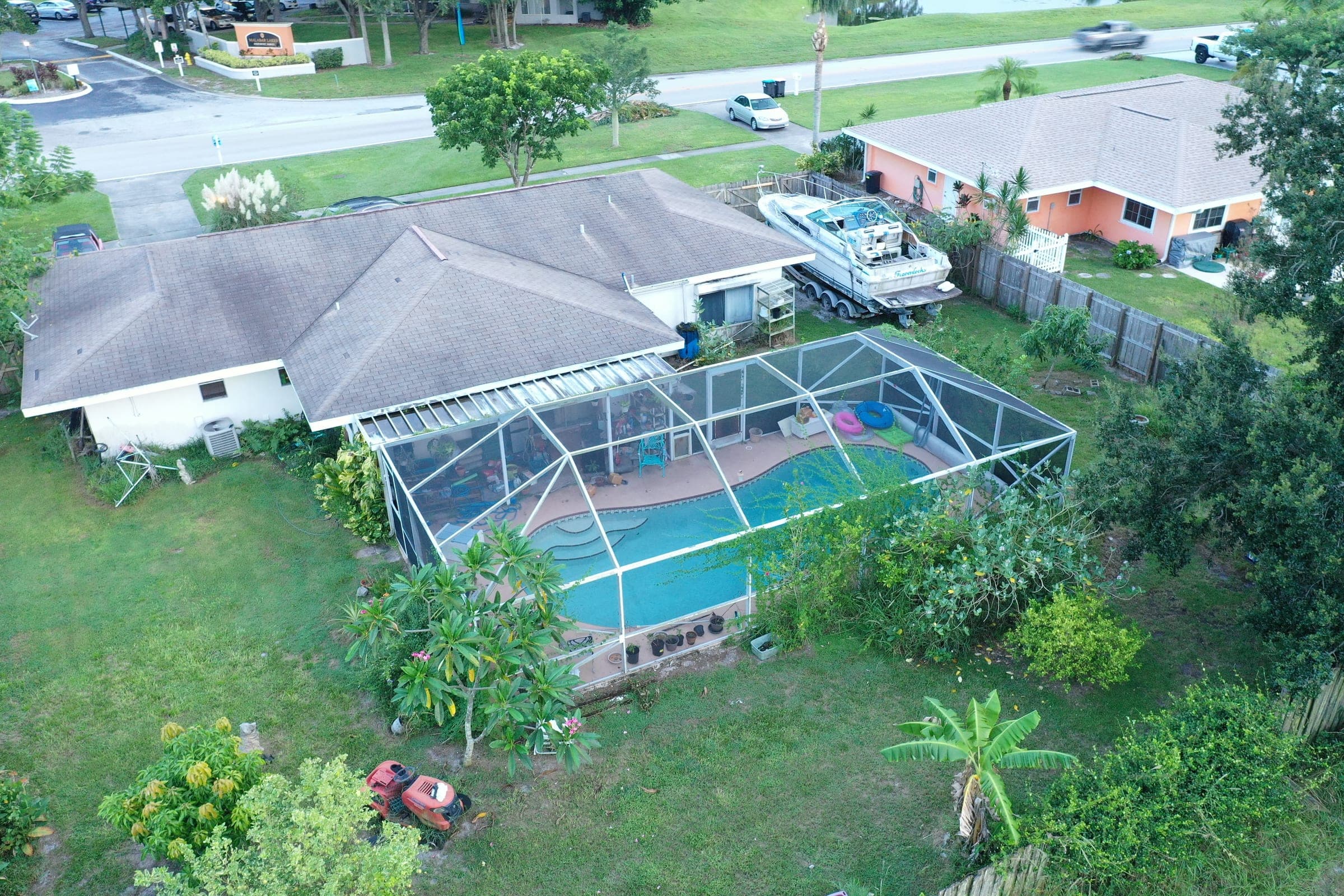 Palm Bay canal-front homes on the NE side