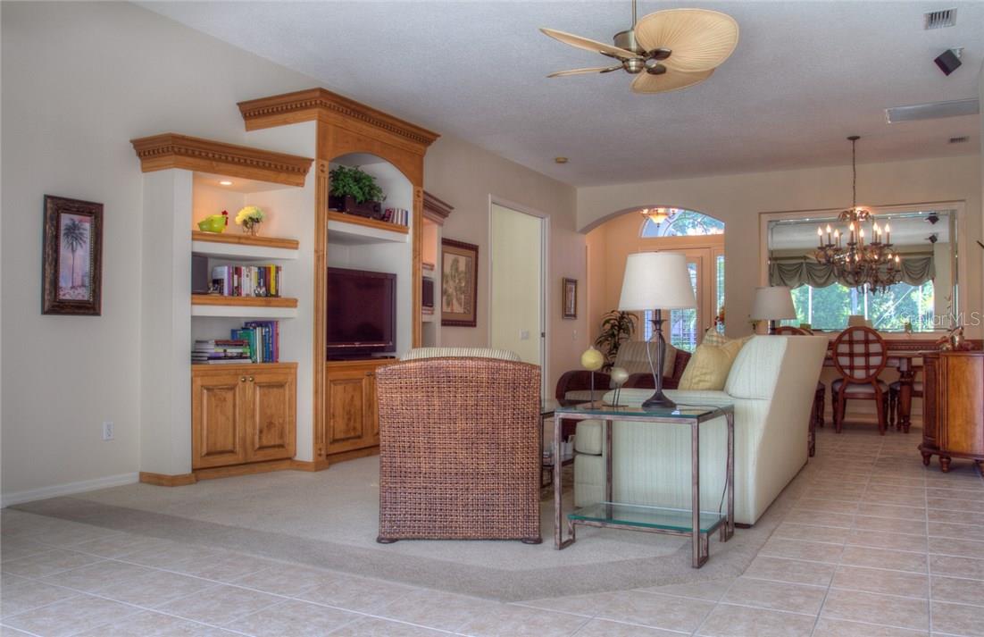 6939 Lennox Place, FL