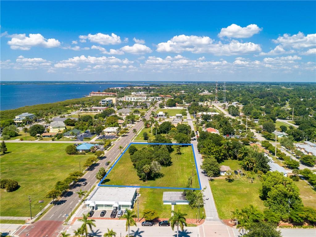 427,407, 417, 425 Olympia Avenue, FL