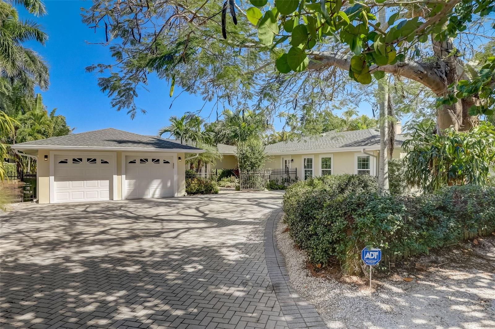 39 S Polk Dr, FL