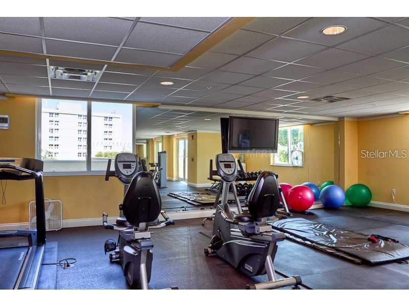 800 N. Tamiami Trail, FL