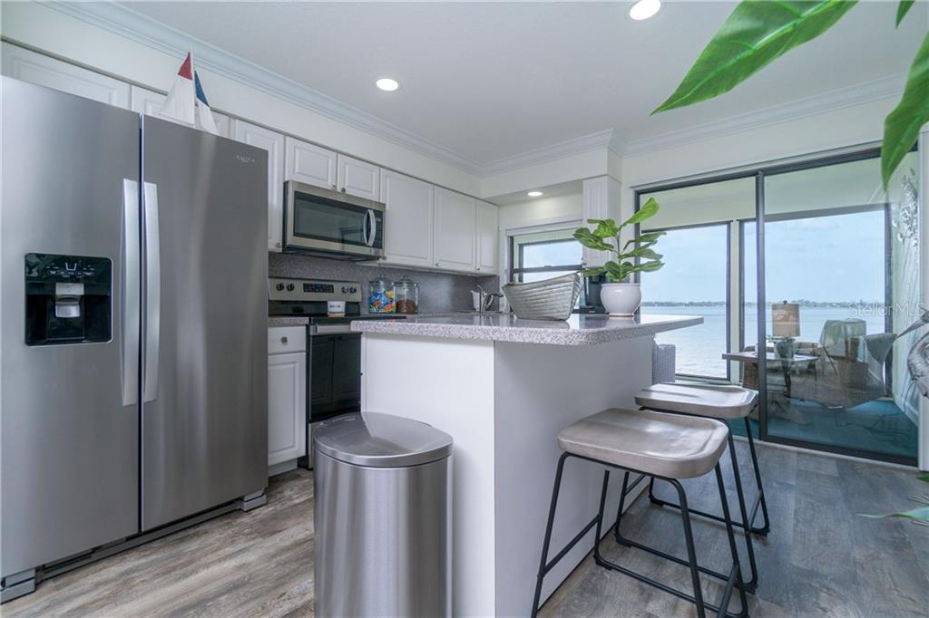 5041 N Beach Rd., FL