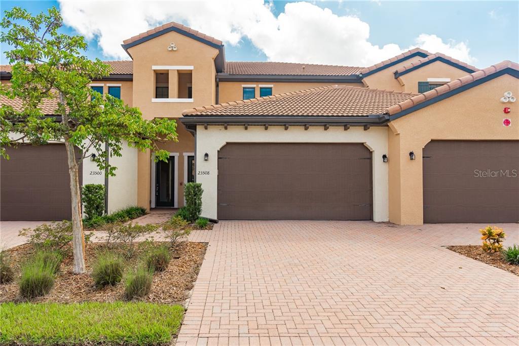 23508 Awabuki Dr #202, FL