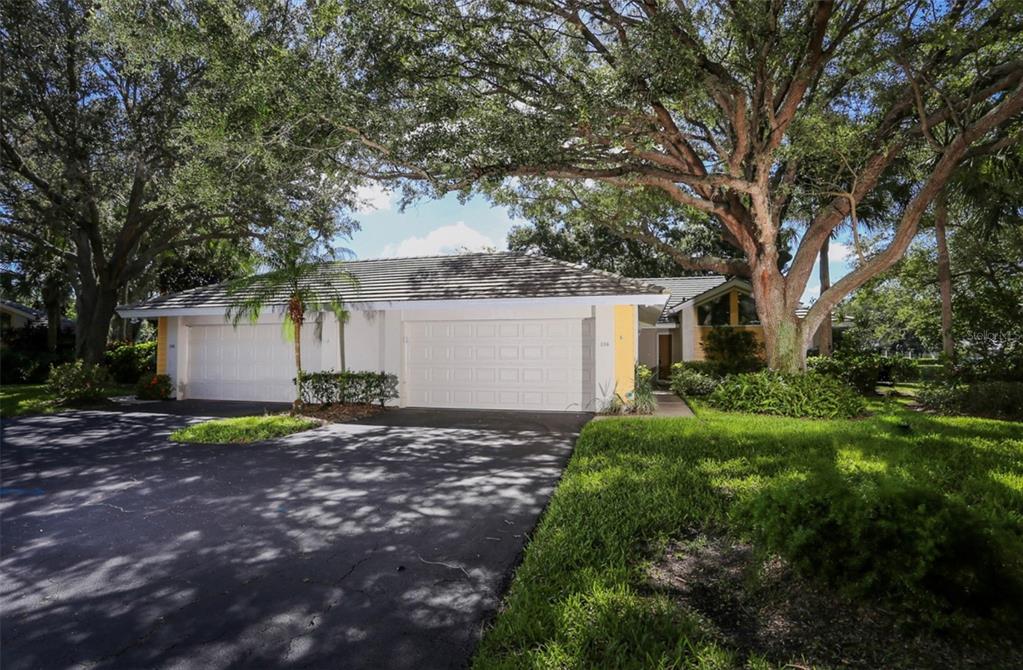 226 Southampton Lane, FL