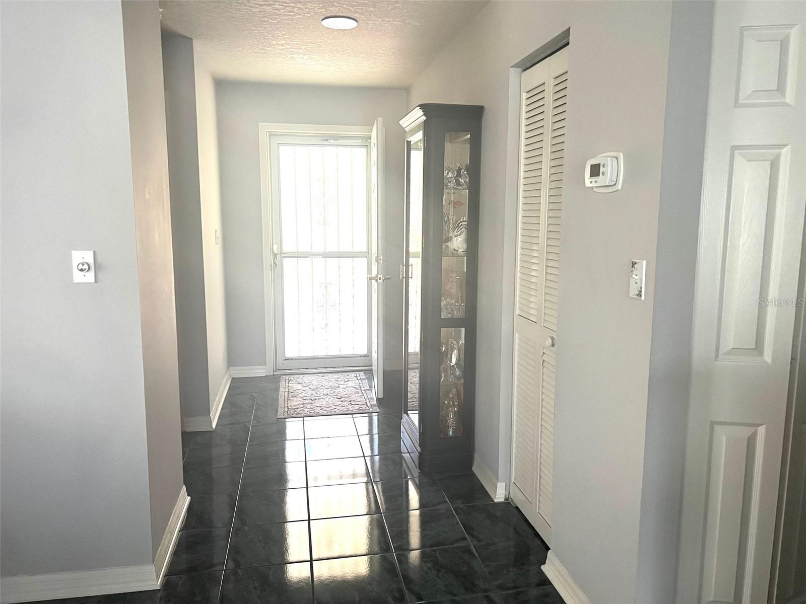 2602 Edgewater Court, FL