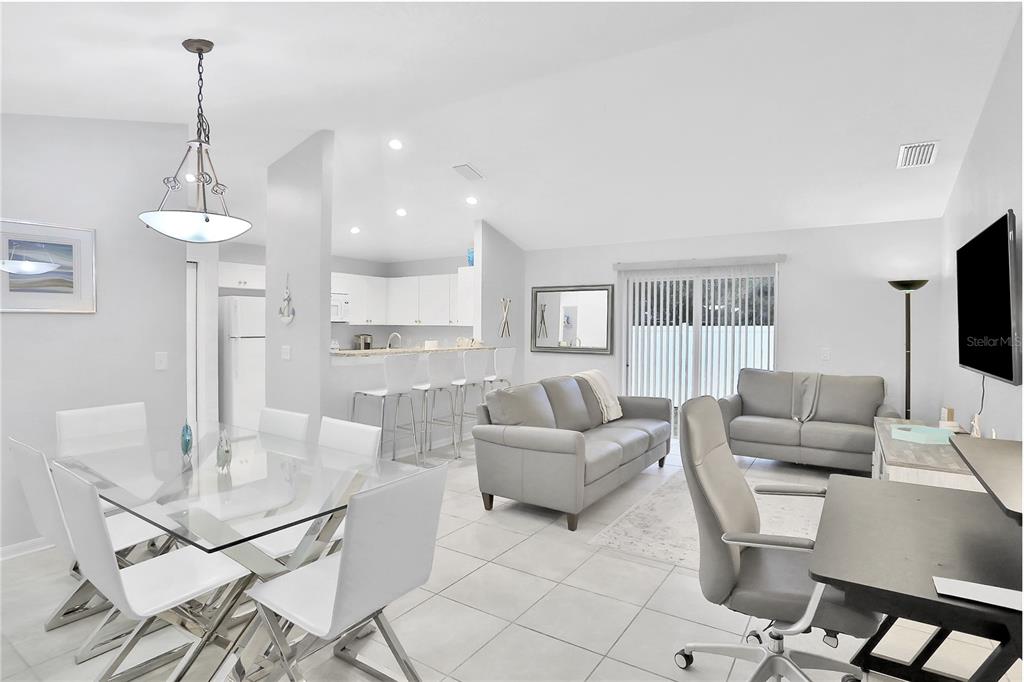1004 42nd Terrace, FL