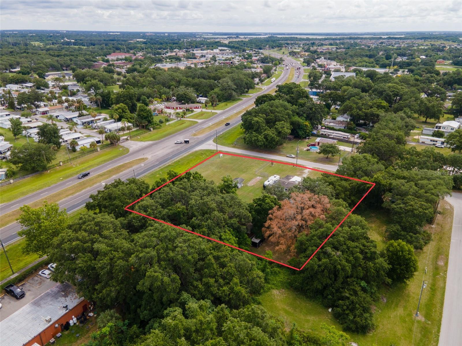 1670 Orange Ln, FL