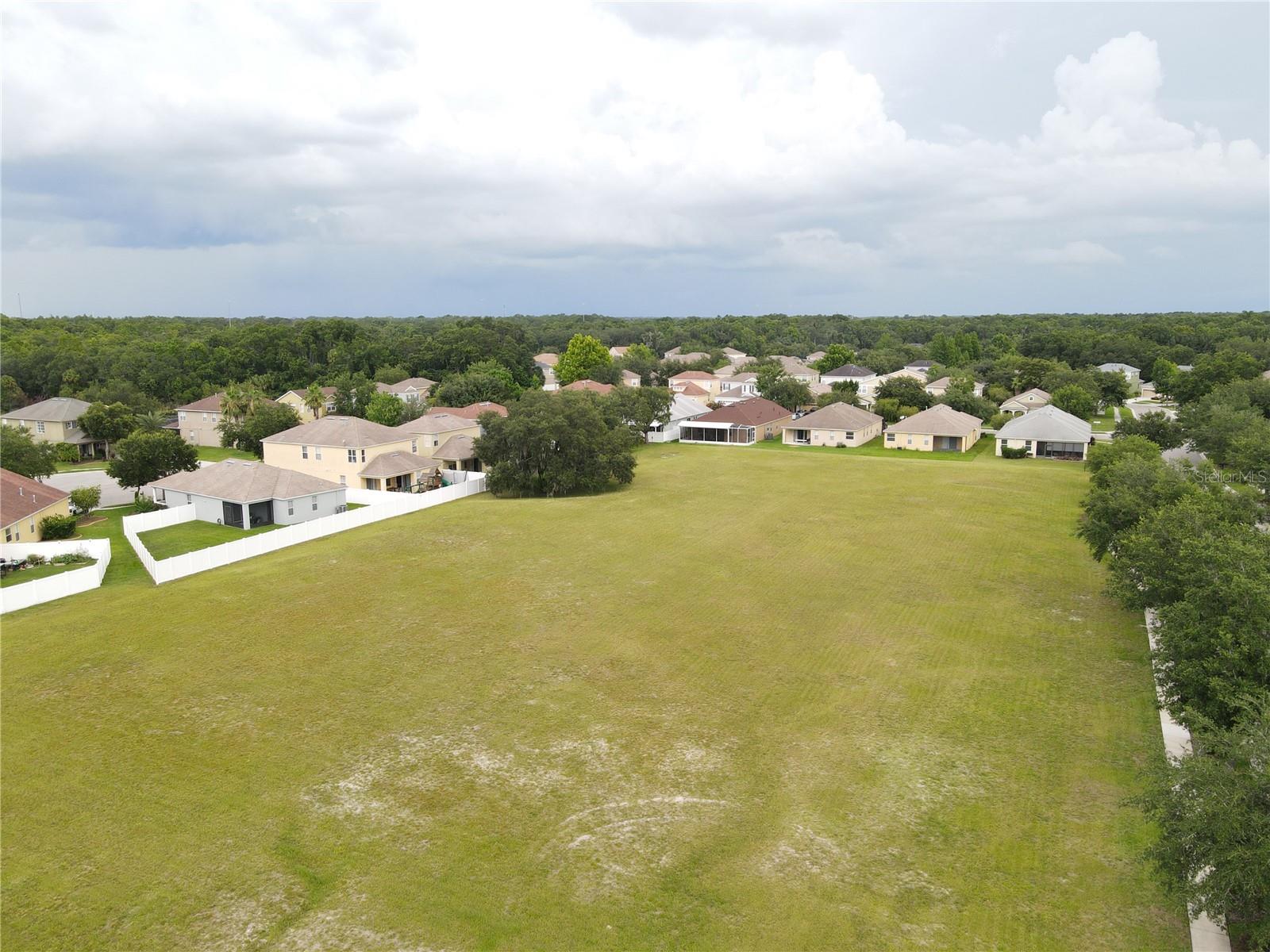 1035 Nashville Drive, FL