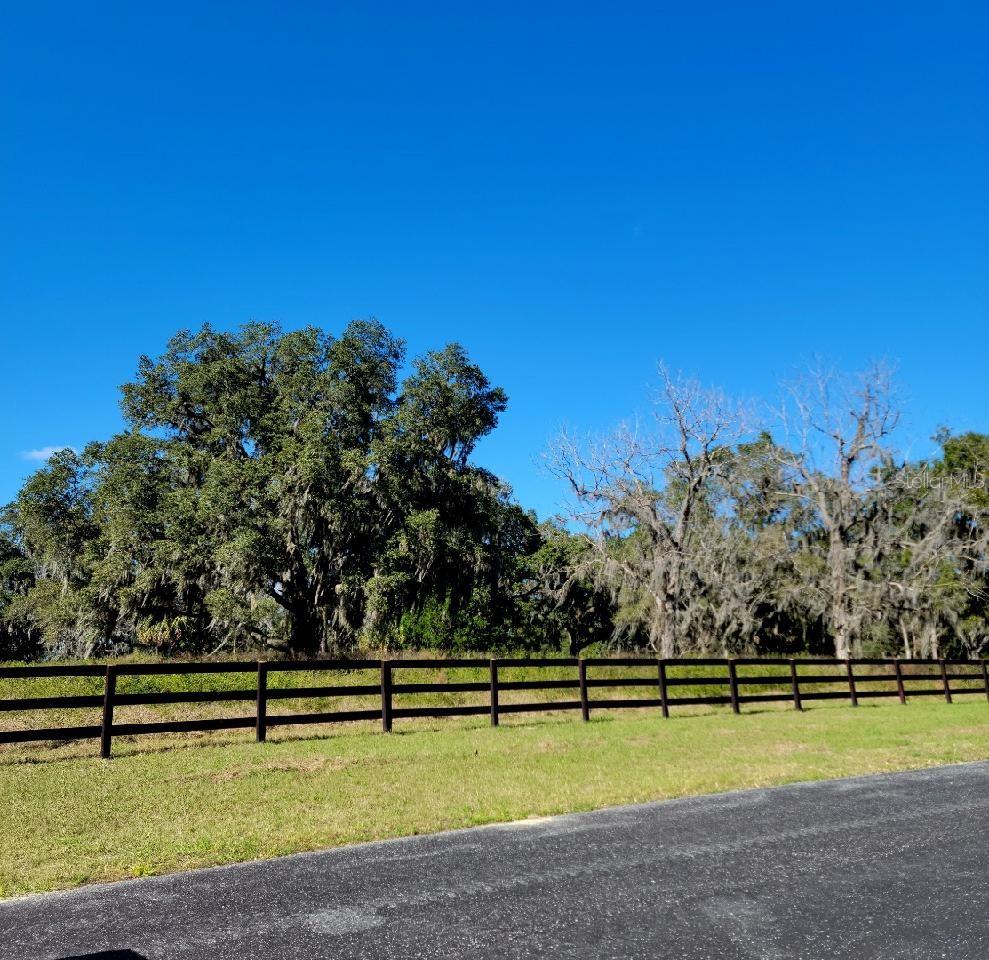 1077 144th Court Road, FL