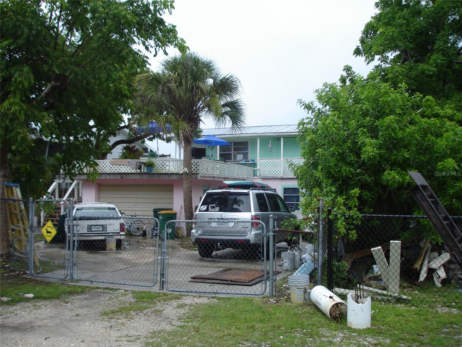 563 Coconut Avenue, FL