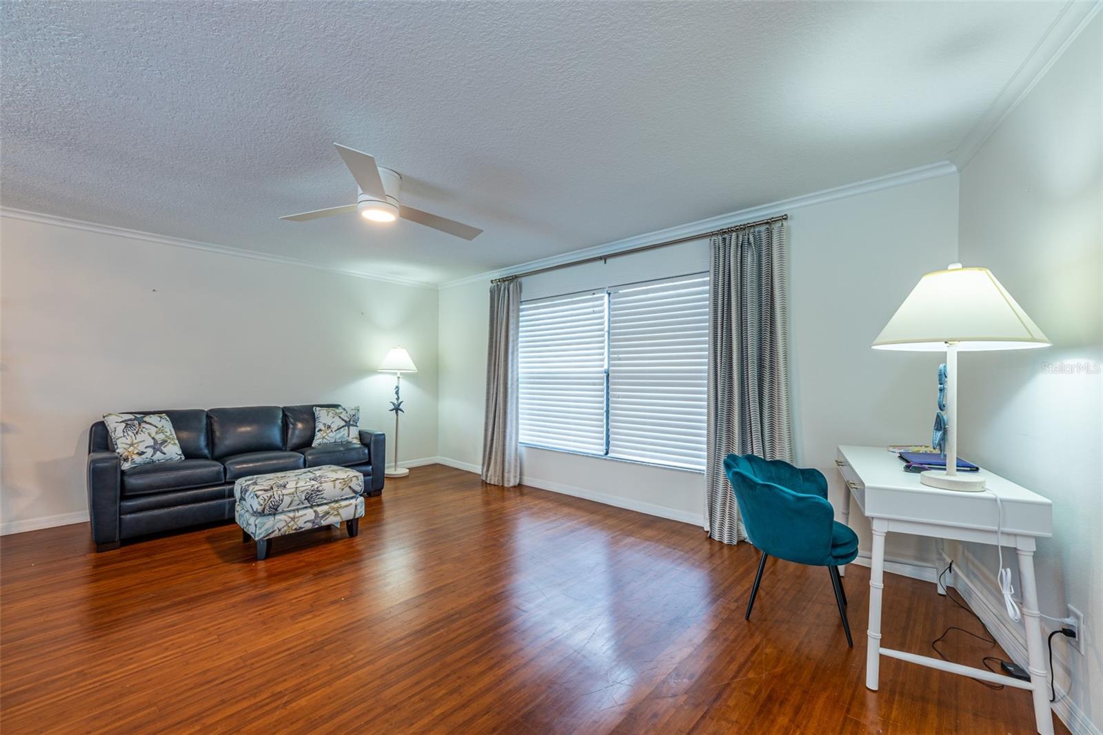 910 Chipaway Drive, FL