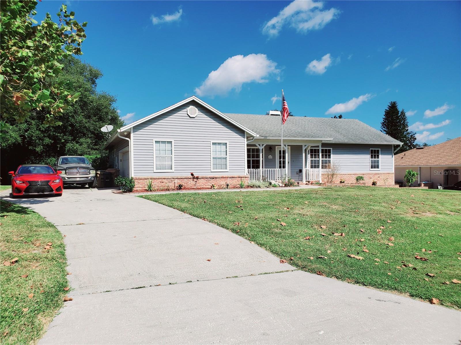 10662 Lake Hill Drive, FL