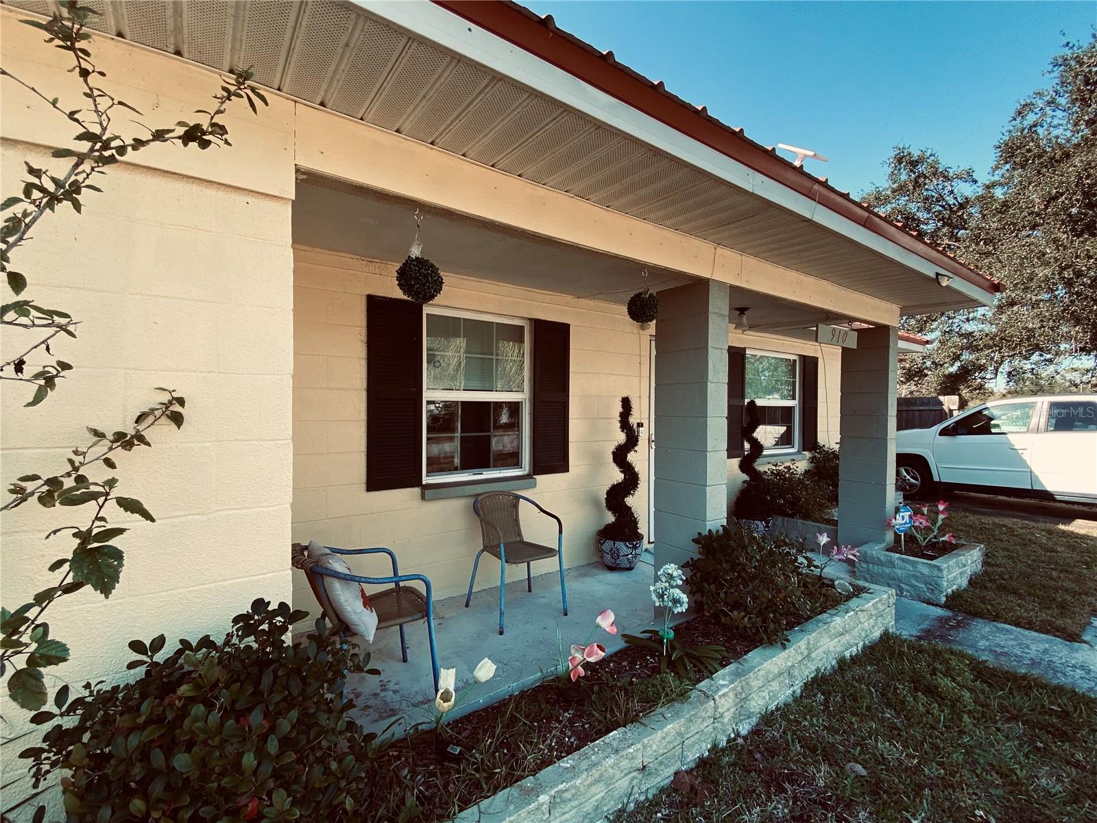 910 Lake Ave, FL