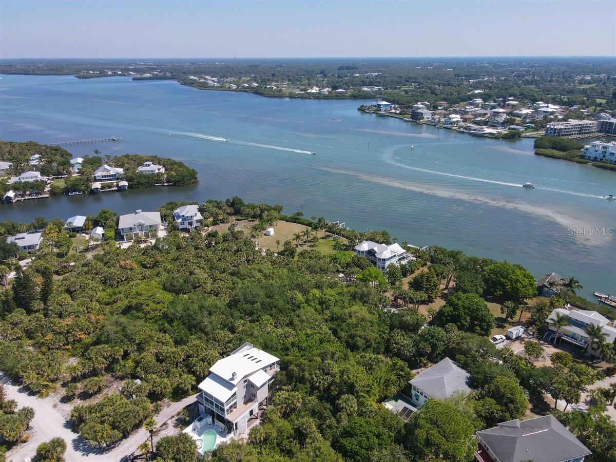 14 Bayshore Cir, FL