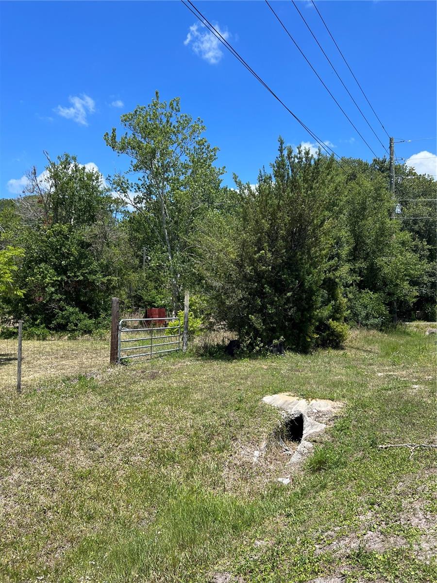 2519 State Road 33, FL