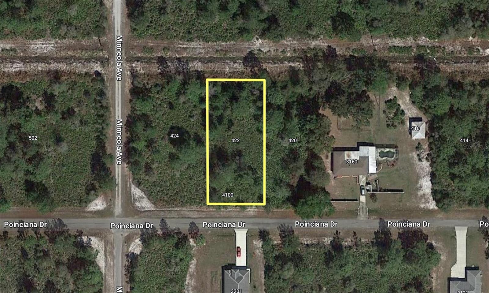 422 Poinciana Dr, FL