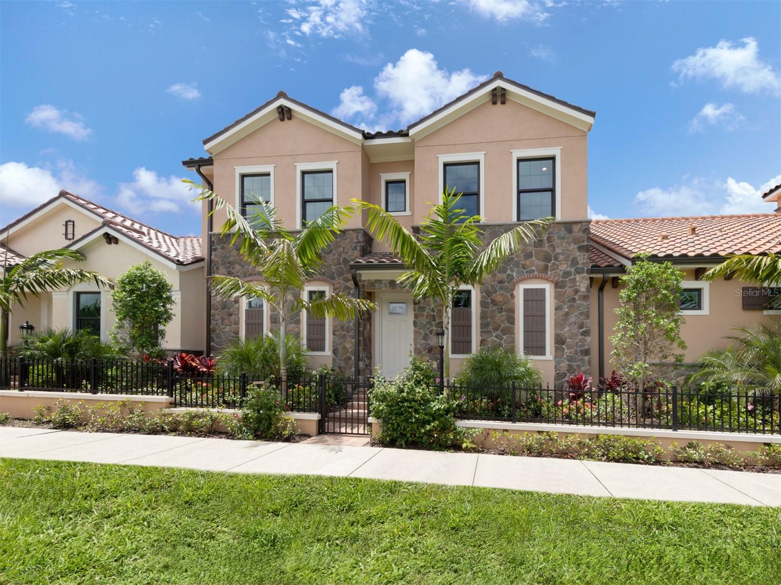 934 Venice Avenue, FL