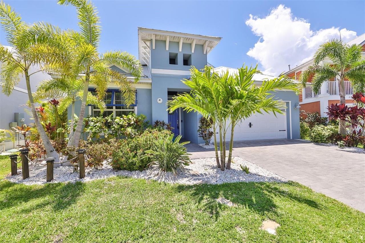 421 Bahama Grande Boulevard, FL