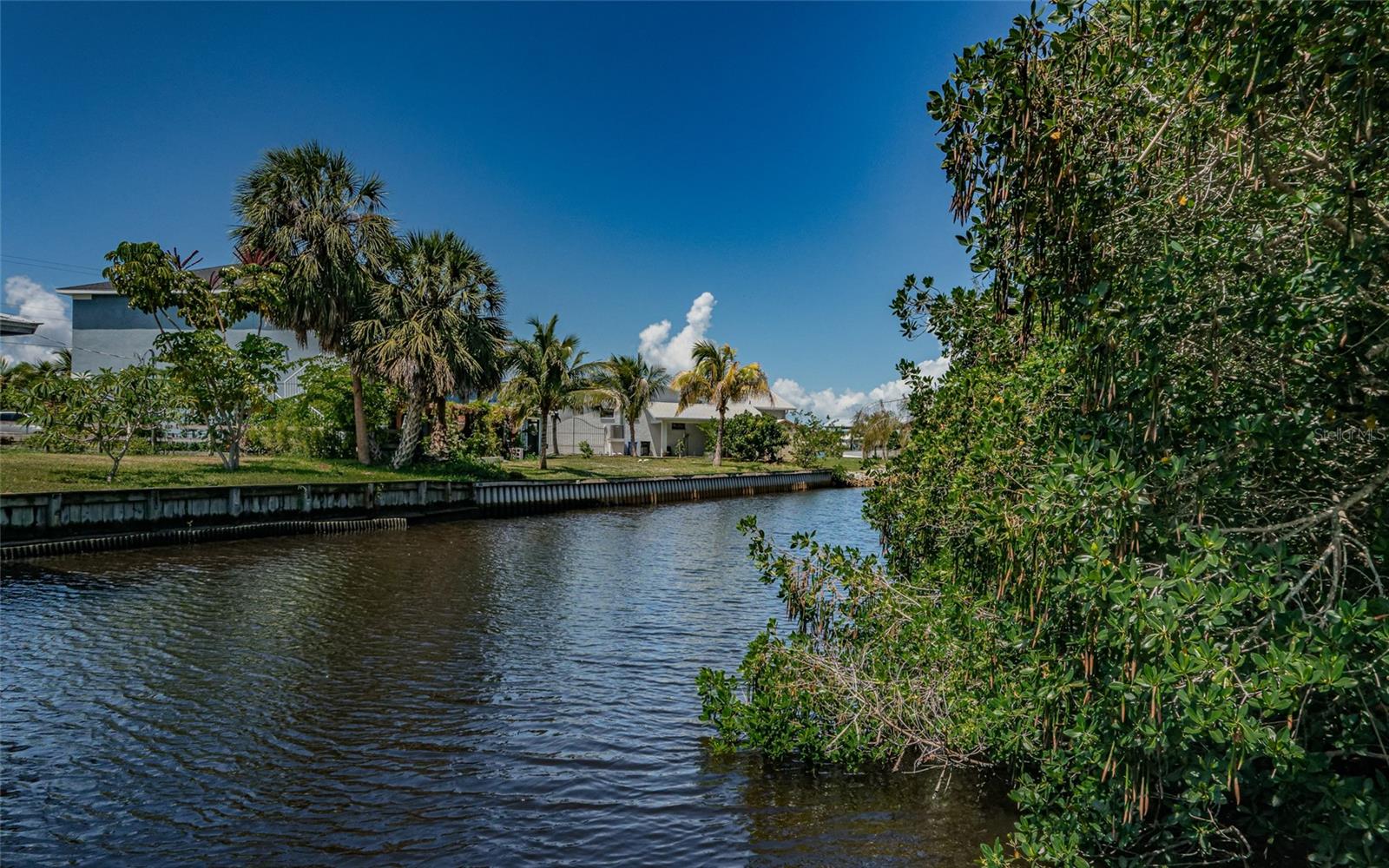 817 2nd Avenue, FL