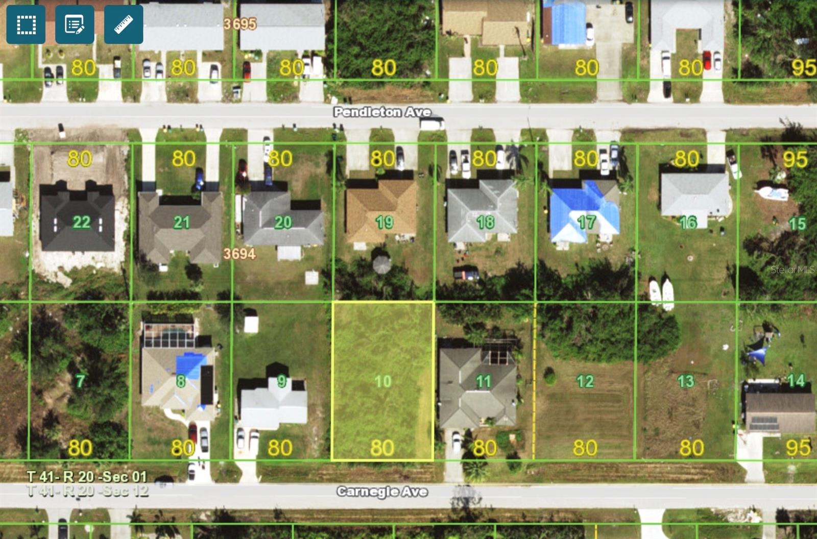 11082 Carnegie Ave, FL