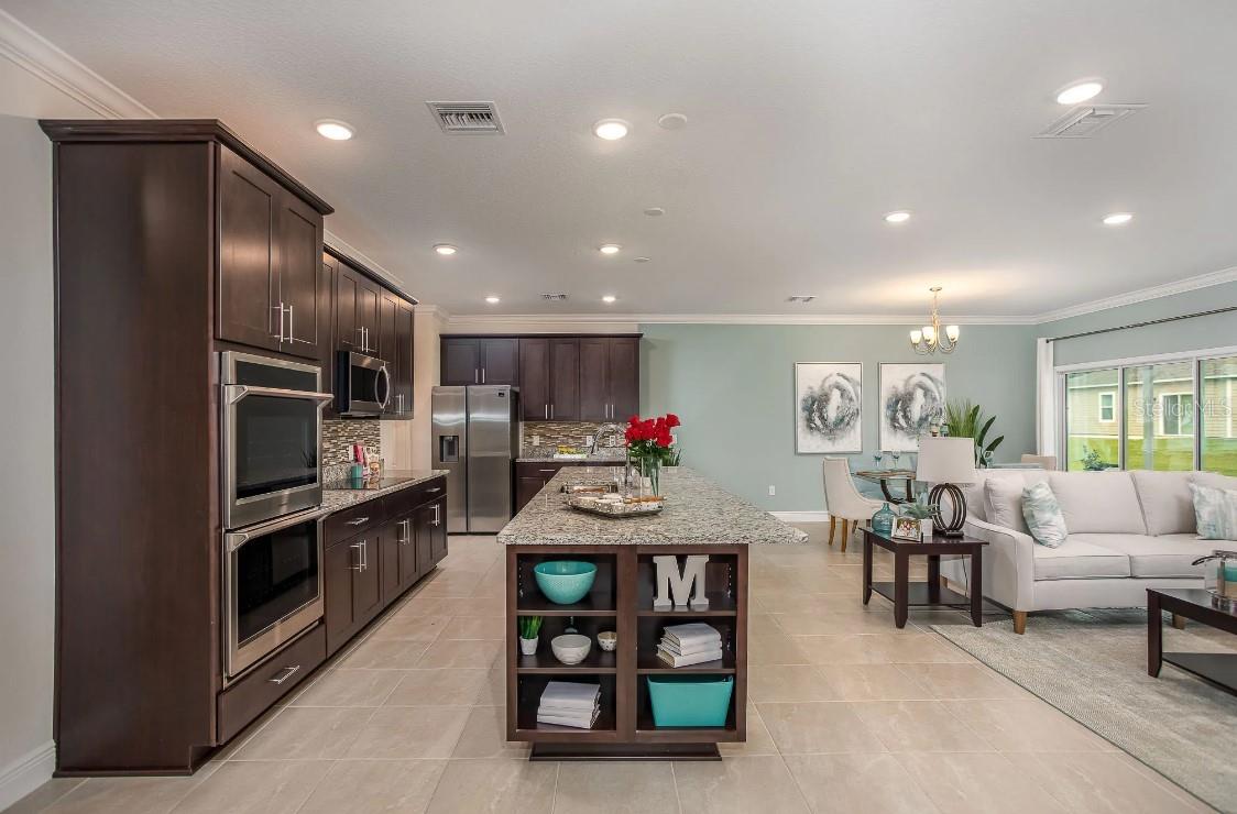 25503 Calusa Drive, FL