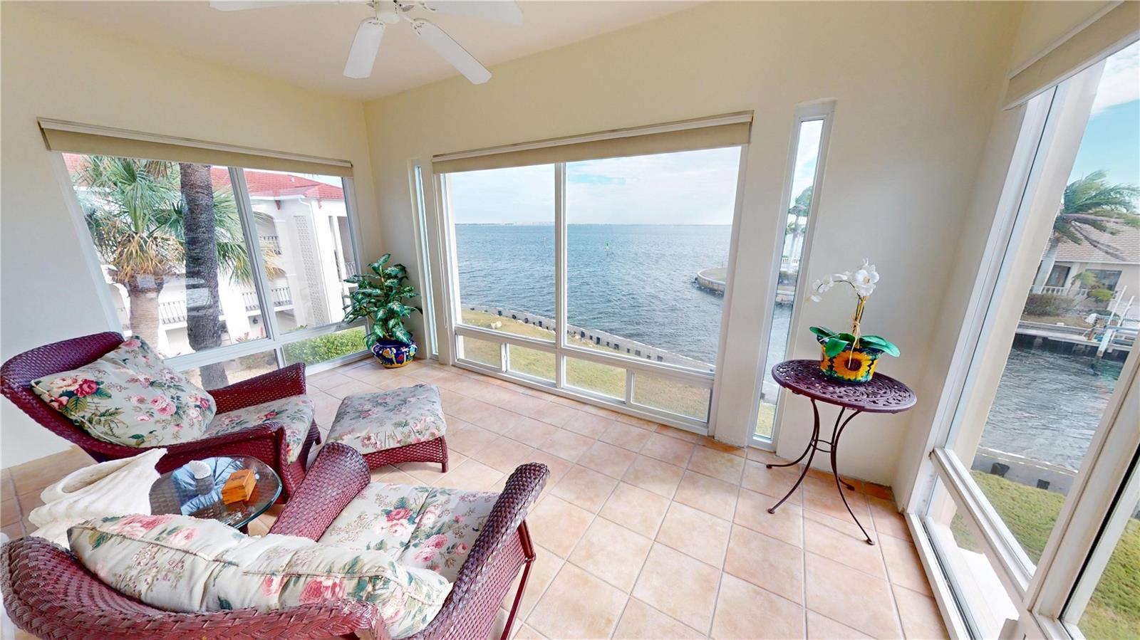 1 Colony Point Drive, FL