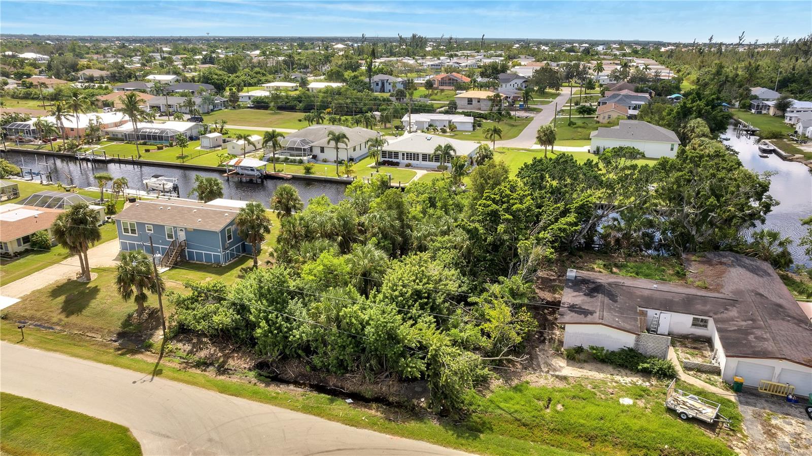 727 Marlin Drive, FL