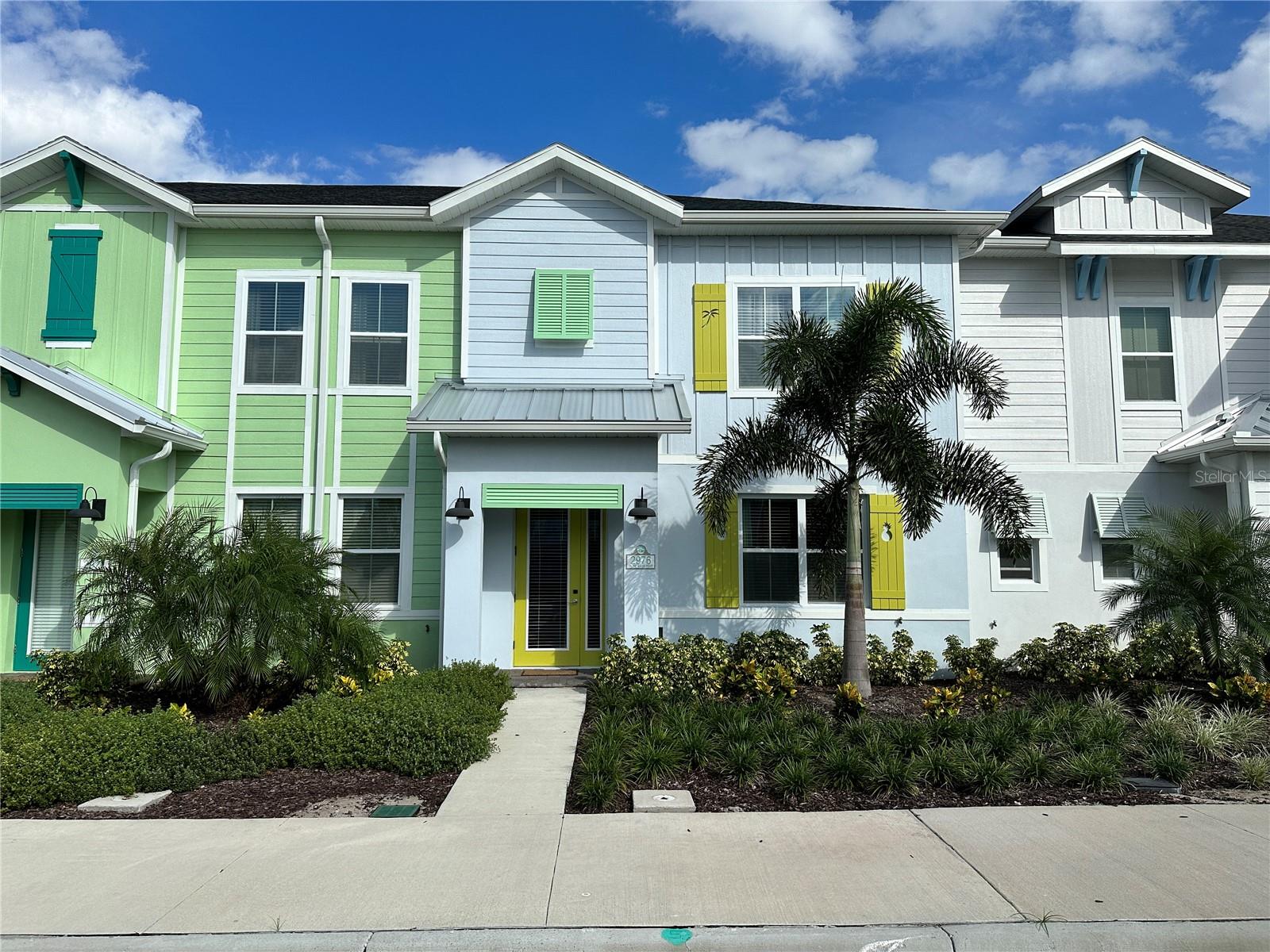 2976 On The Rocks Pt, FL