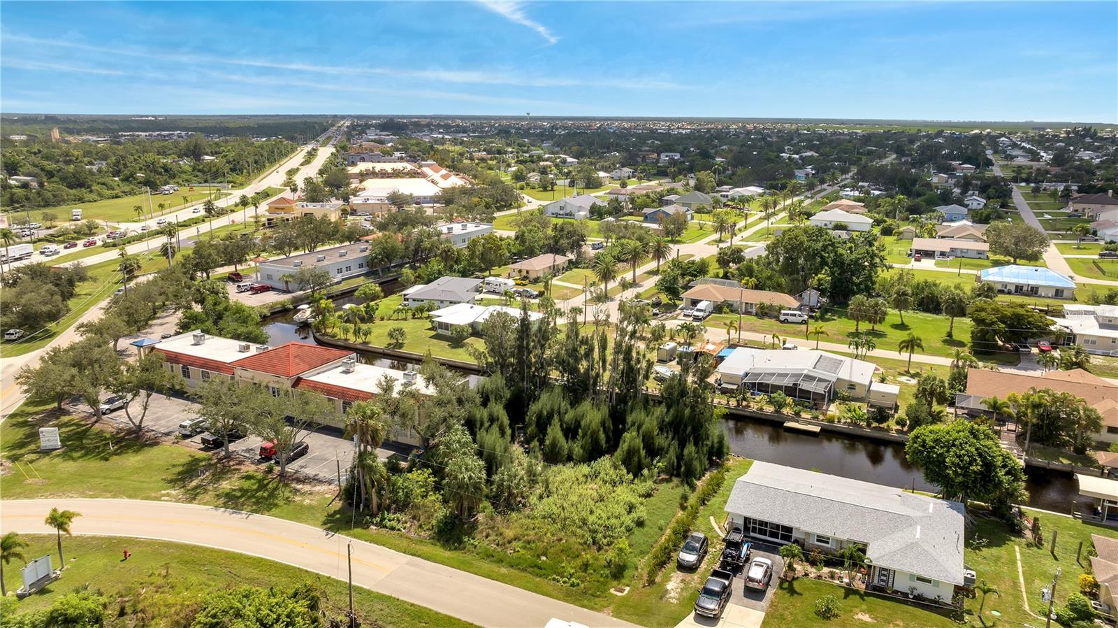 215 Pompano Ter, FL