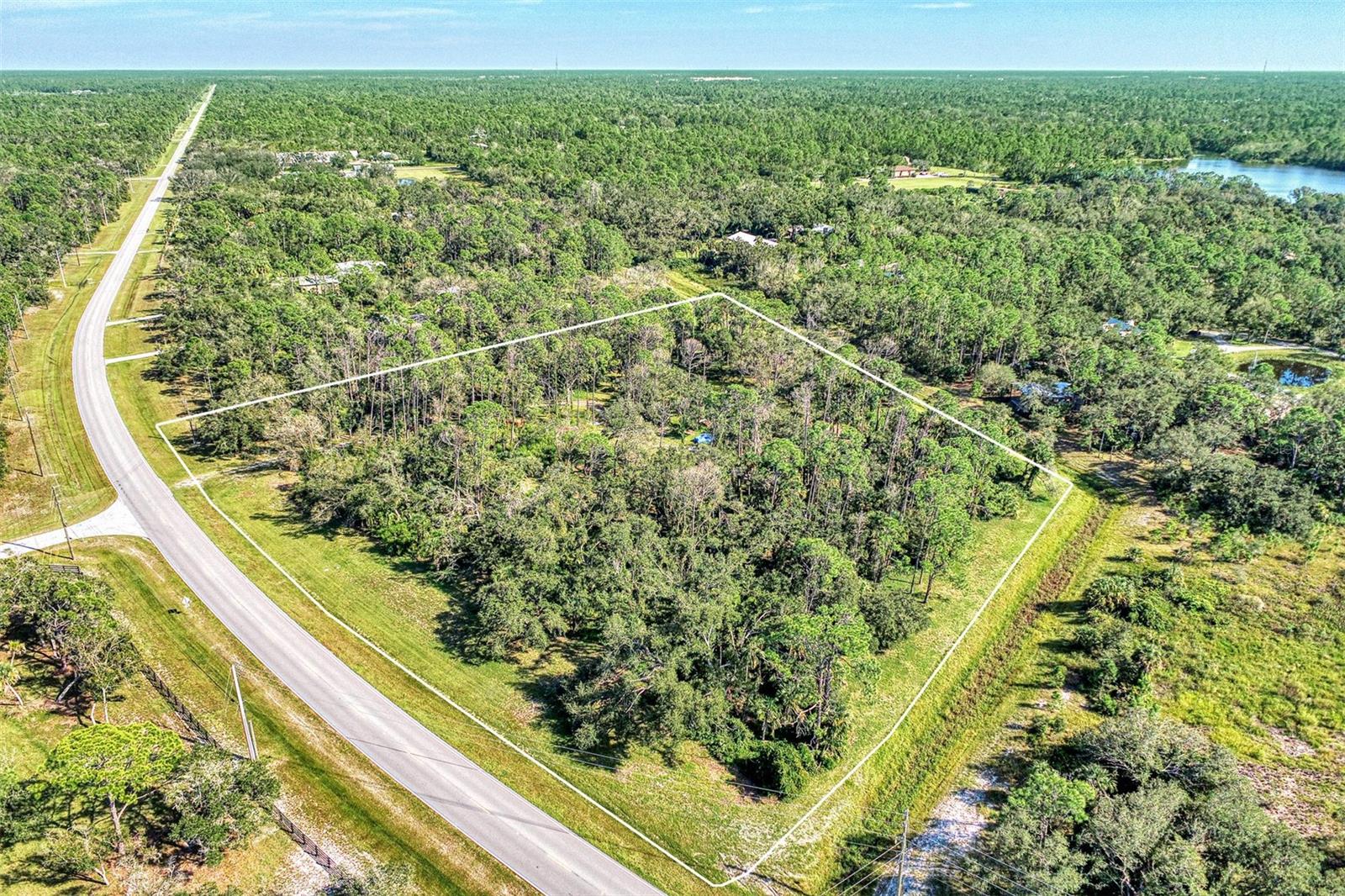 Lot 2 Tropicaire Blvd, FL