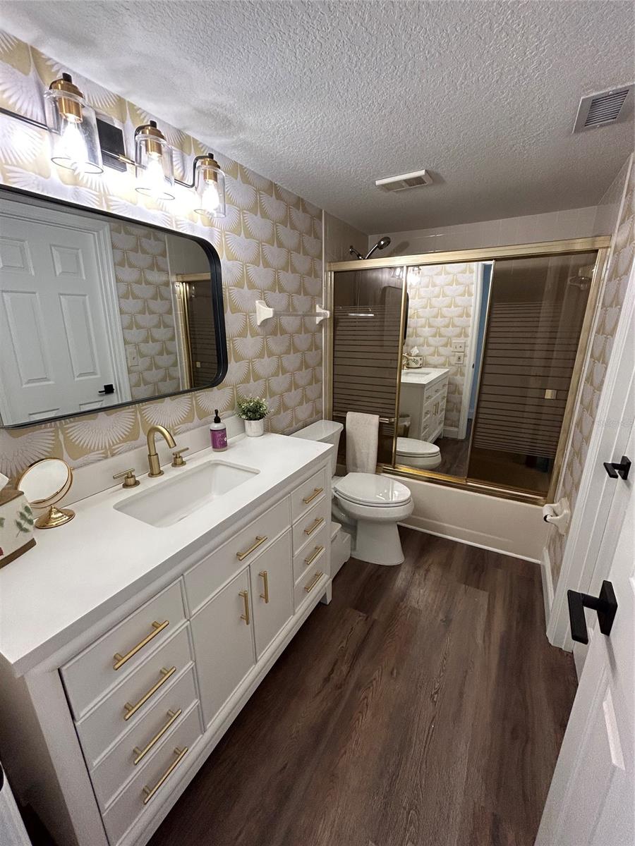 446 Bouchelle Drive, FL