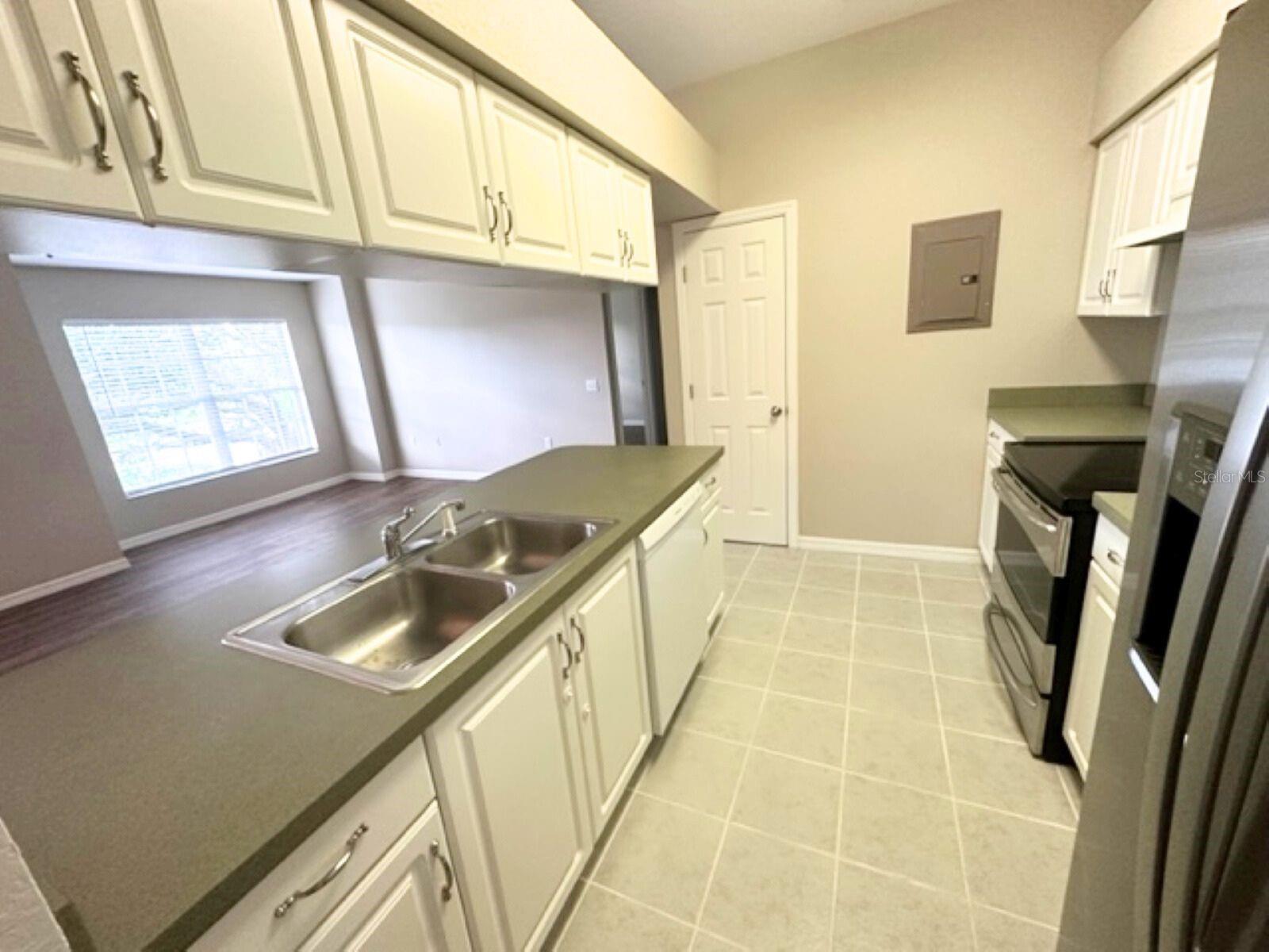 1005 Eagle Pond Drive, FL
