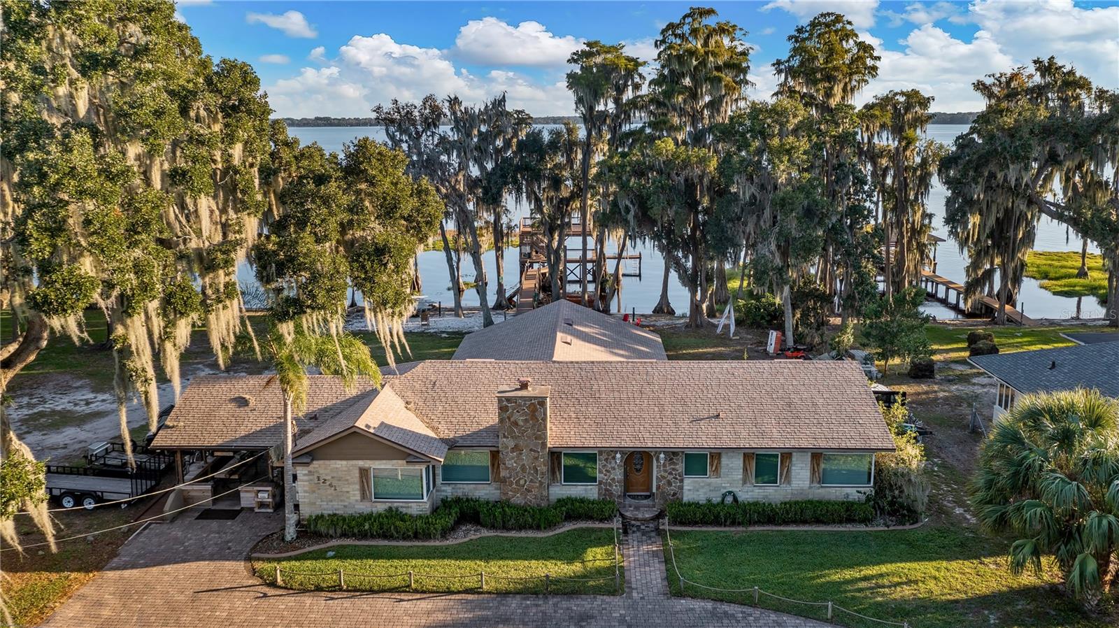 1241 Lakeshore Drive, FL