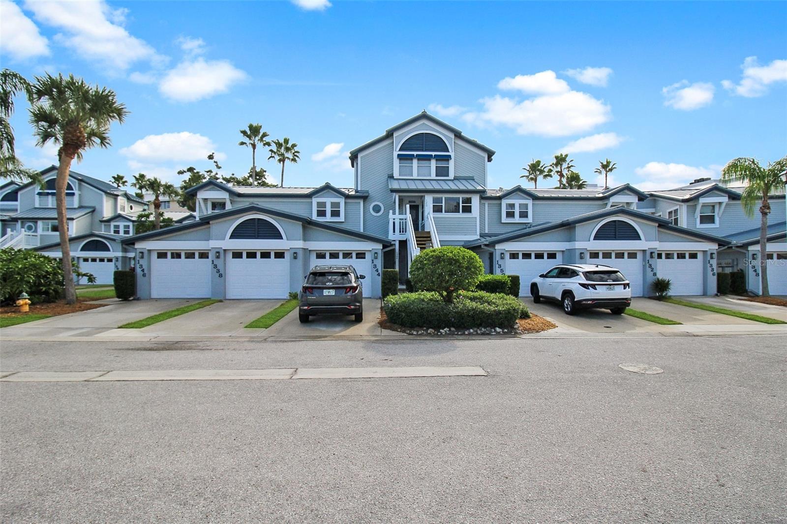 1338 Siesta Bayside Drive, FL