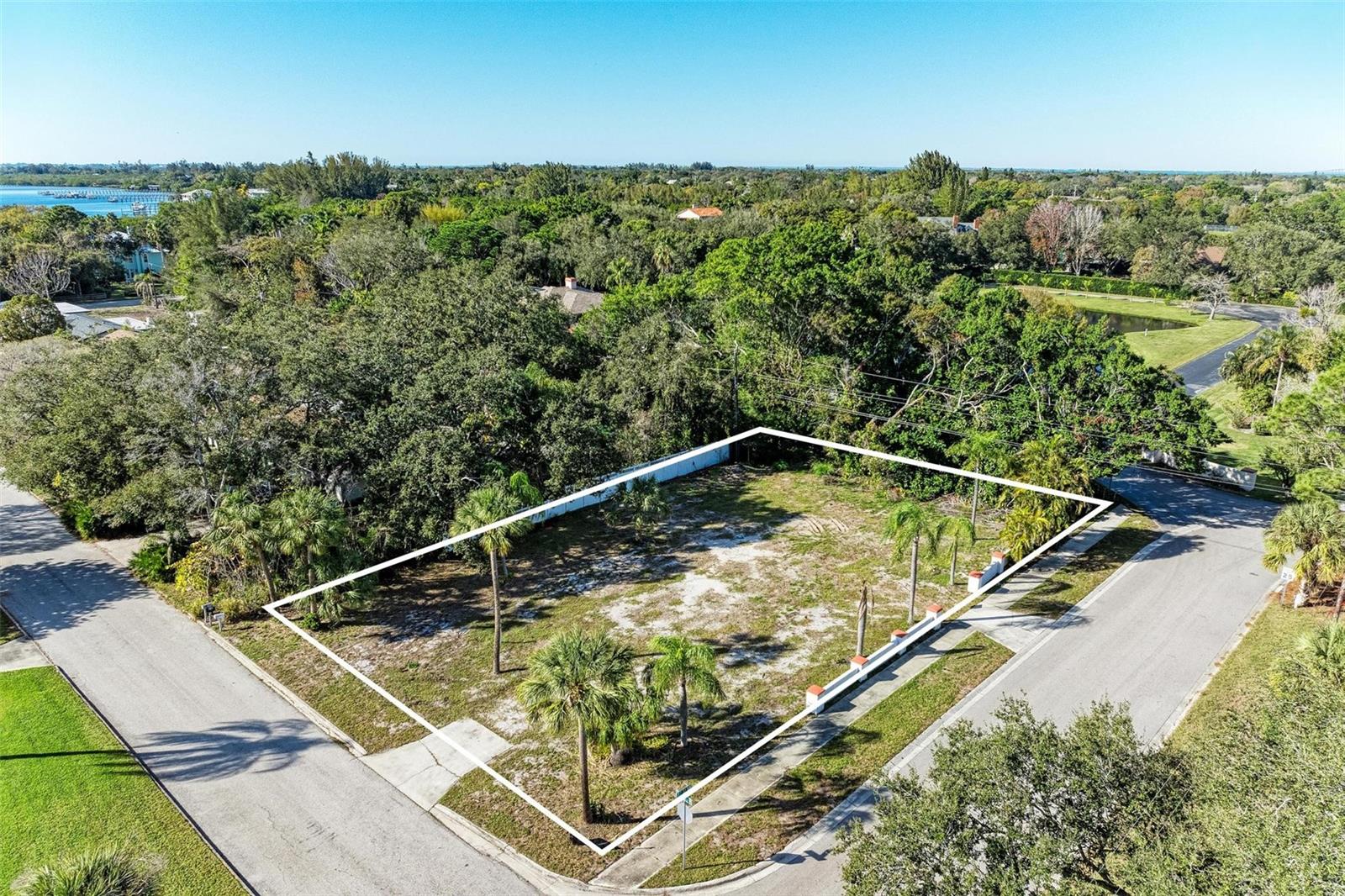 210 77th Street, FL
